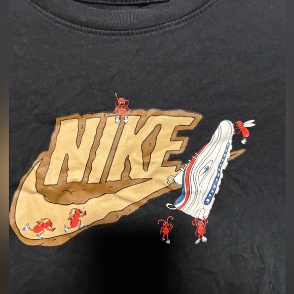 Kids Nike t shirt size XL - Picture 2 of 4